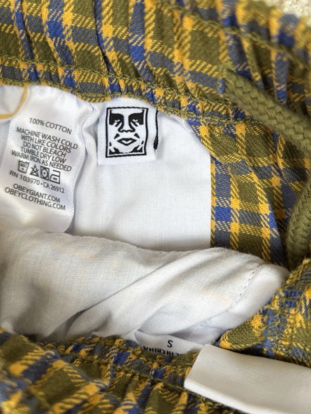 Obey Relaxed Shorts Men's Size Small Yellow Blue Checkered NWT - Picture 12 of 14